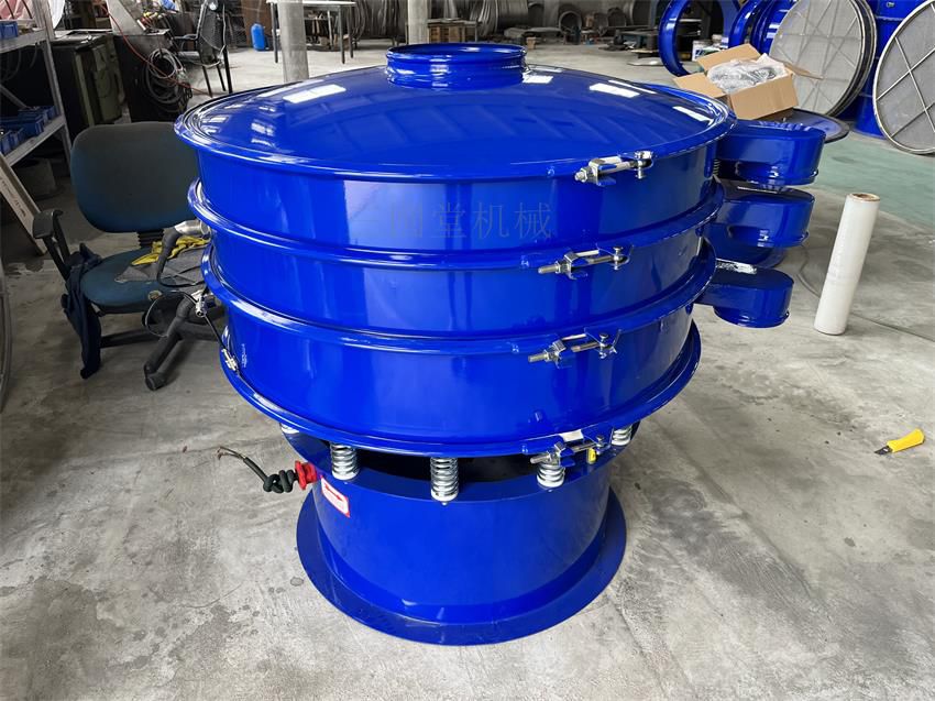 670f60d702d58.jpg 碳鋼旋振篩1.jpg